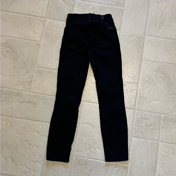 7 For All Mankind Black Kimmie Crop Jeans - Picture 5 of 11